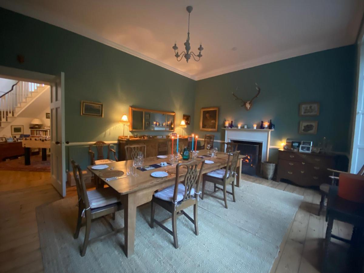 Chillingham Manor Hotel ภายนอก รูปภาพ